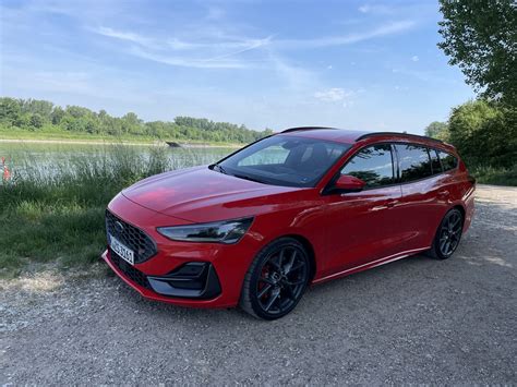 ford focus st x